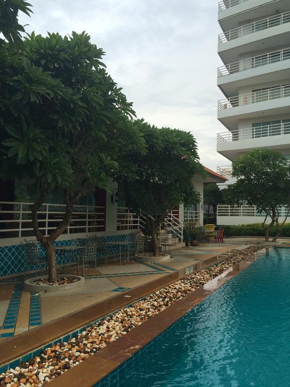 View Talay 5D Golf Lägenhet Pattaya Rum bild